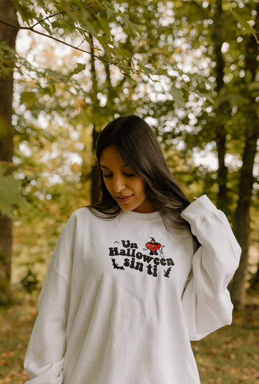 Un Halloween sin ti embroidered sweatshirt